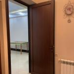 Продается 2-комнатная квартира в центре, рядом с Далмой, в новостройке