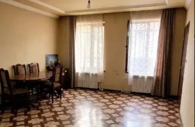 Продается одноэтажный частный дом в Паракьяре